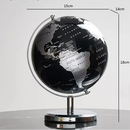 Globo Terrestre Metálico Giratório – Obra Decorativa Criativa para Educação e Decoração